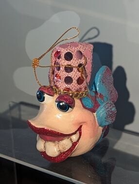 Katherine’s Collection Vintage Whimsical Kissing Fish Glitter Ornament